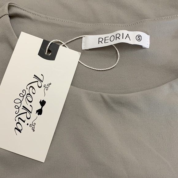 ReoRia Tops Nwt Rioria Light Gray High Neck Body Suit Size Small